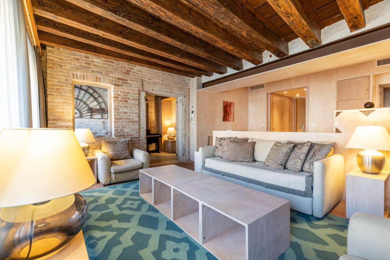 Ca' Del Fontego - Luxury Grand Canal Venice Exterior photo