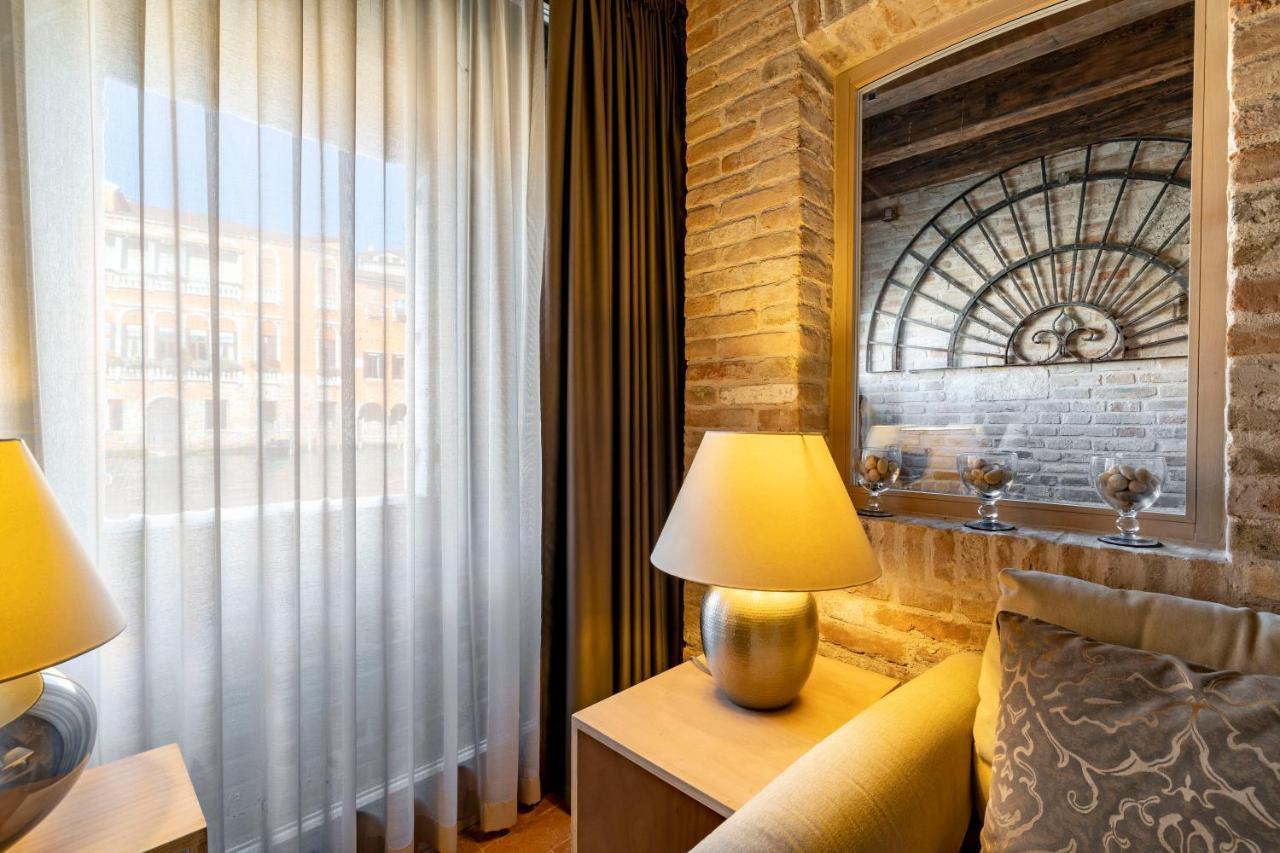 Ca' Del Fontego - Luxury Grand Canal Venice Exterior photo